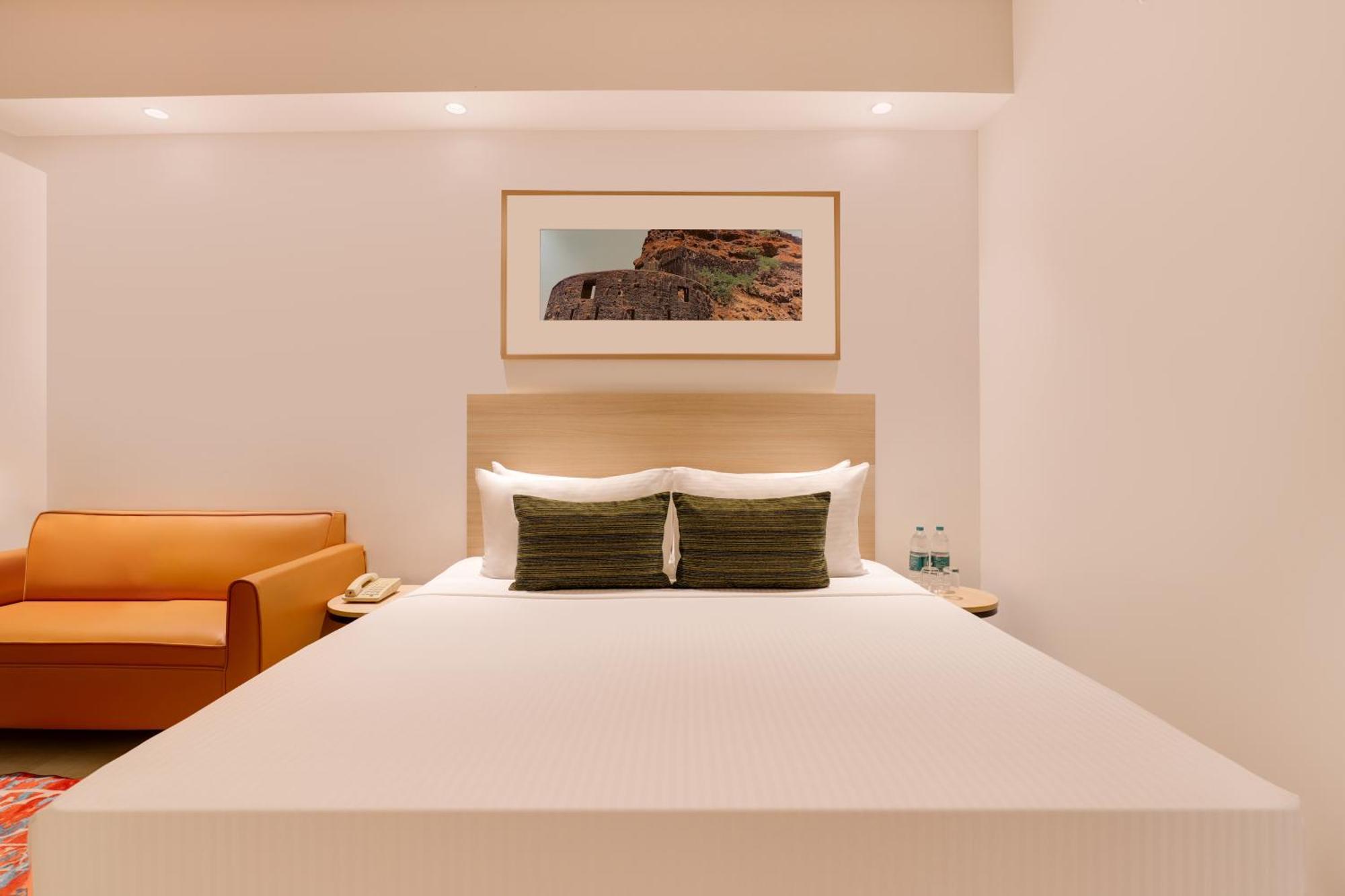 Lemon Tree Hotel Hinjewadi Pune Хинджевади Екстериор снимка
