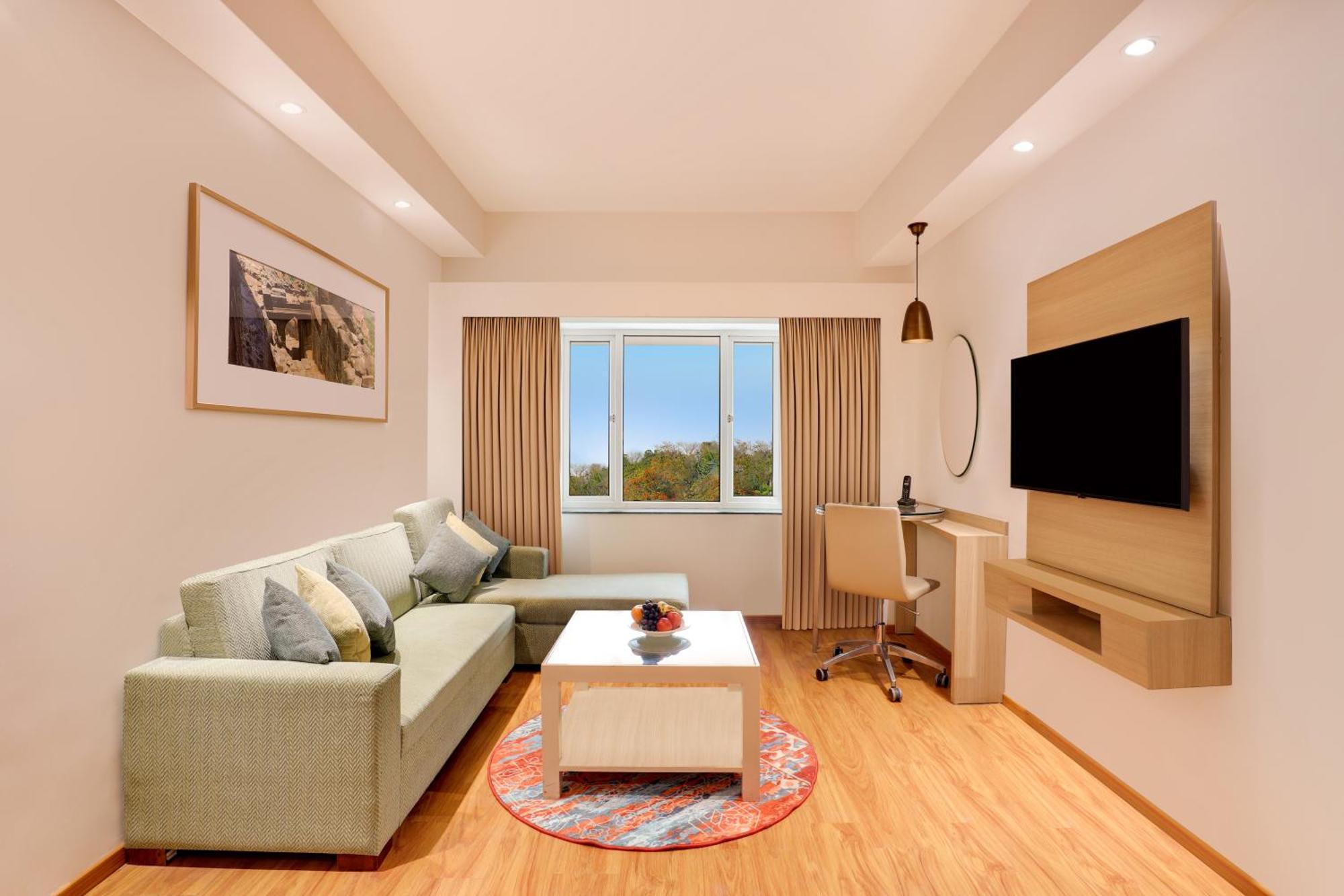 Lemon Tree Hotel Hinjewadi Pune Хинджевади Екстериор снимка