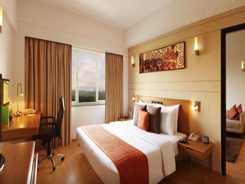 Lemon Tree Hotel Hinjewadi Pune Хинджевади Екстериор снимка